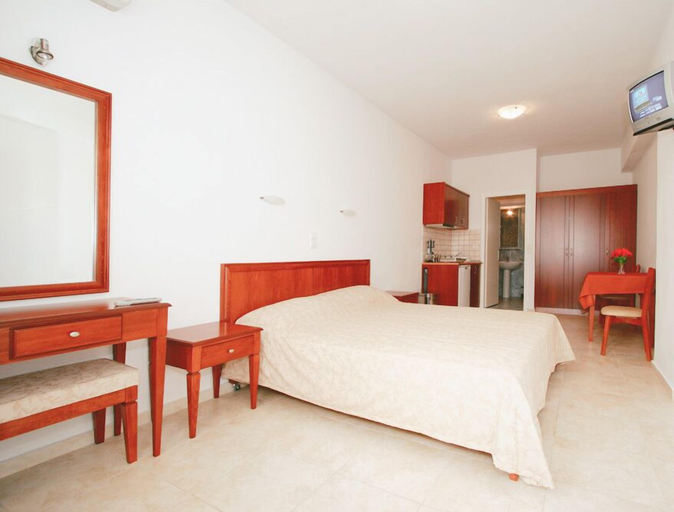 Bedroom 3, Kalimera Hotel Agia Marina, Crete