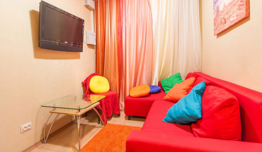 Others 3, Red Sofa Hostel, Ekaterinburg gorsovet