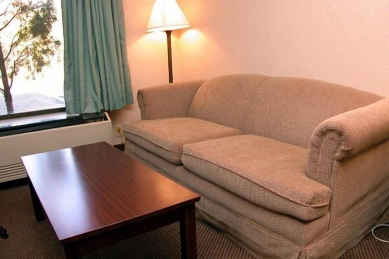 Others 5, Ramada by Wyndham Lebanon, Wilson