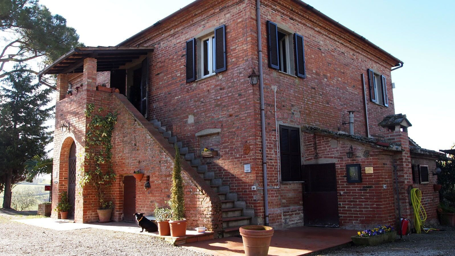 Exterior & Views 2, Agriturismo La Terra, Perugia