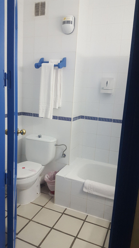 Bathroom 4, Hotel Playa Bocaina, Almería