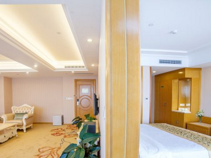 Bedroom 2, Vienna Hotel Hebei Zhuozhou High-Speed Railway Station, Baoding