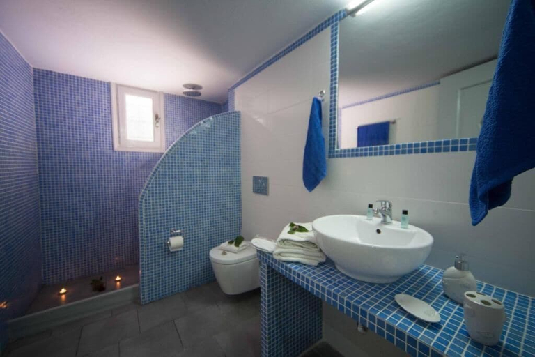 Bathroom 5, Villa Anto, South Aegean