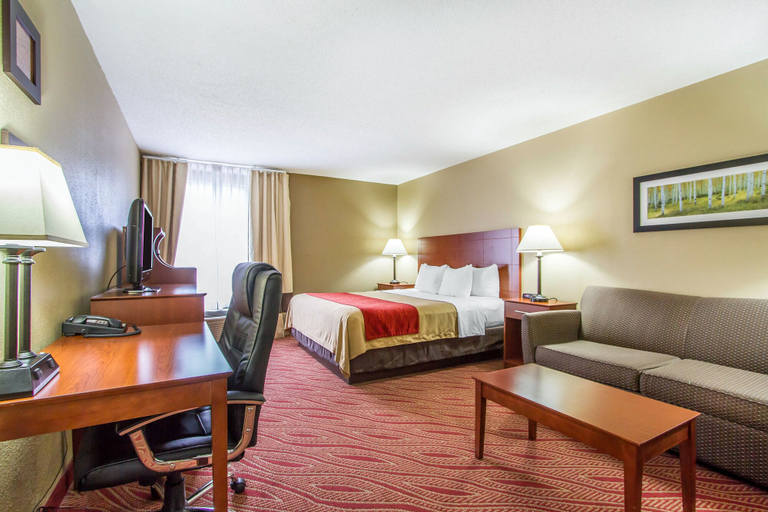 Bedroom 3, Comfort Inn Poplar Bluff North, Butler