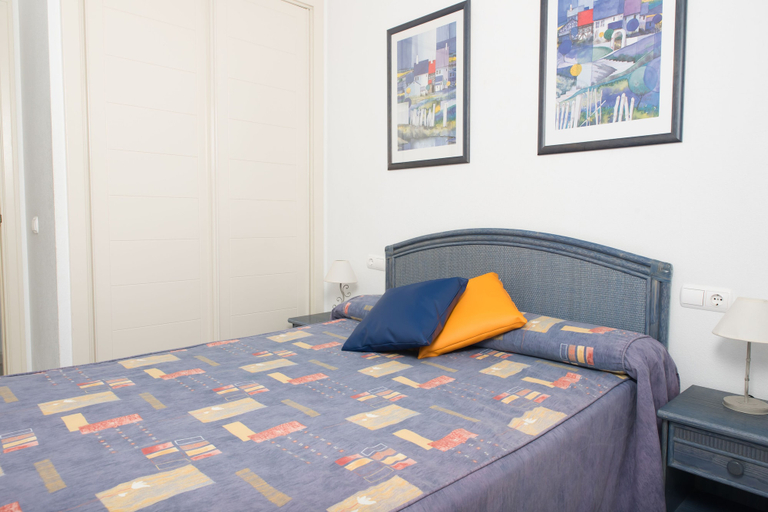 Bedroom 3, Apartamentos Turquesa Beach, Alicante