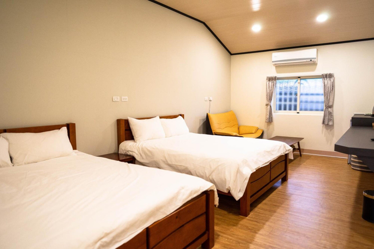 Bedroom 2, forest, Pingtung