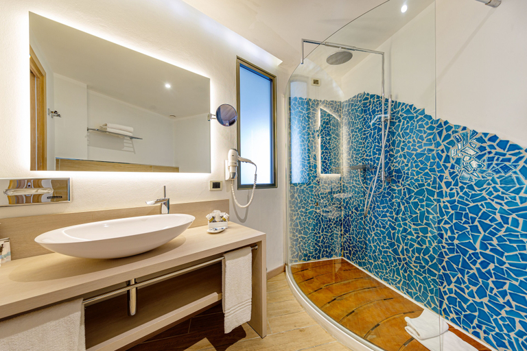 Bathroom 5, Mercure Olbia, Olbia-Tempio
