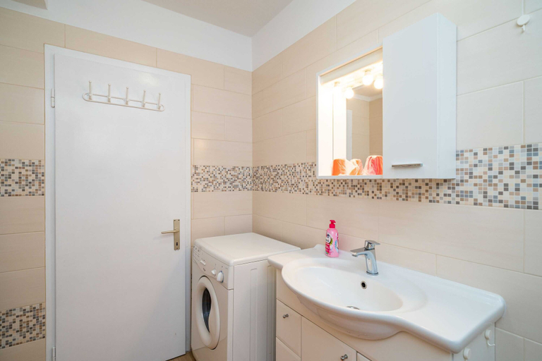 Bathroom 3, Apartment Kos, Dubrovnik