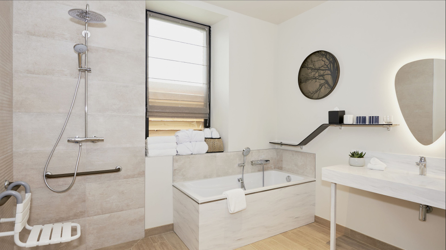 Bathroom 3, Maison Tiegezh, Morbihan