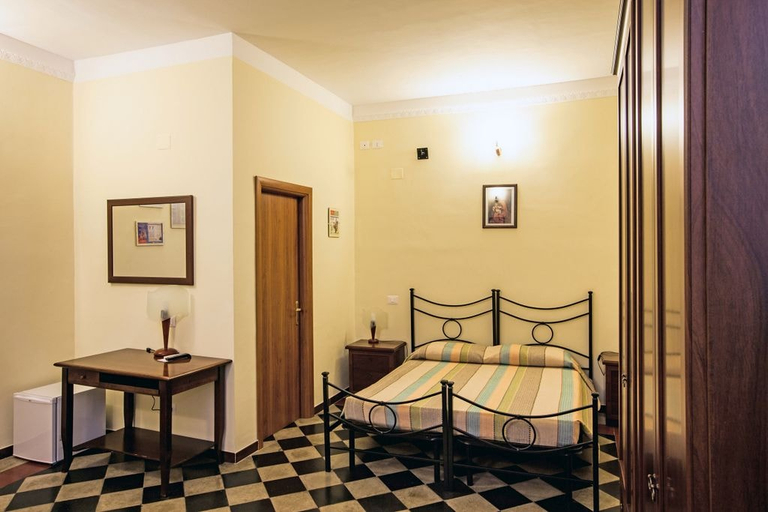 Bedroom 4, Camere Del Re, Viterbo