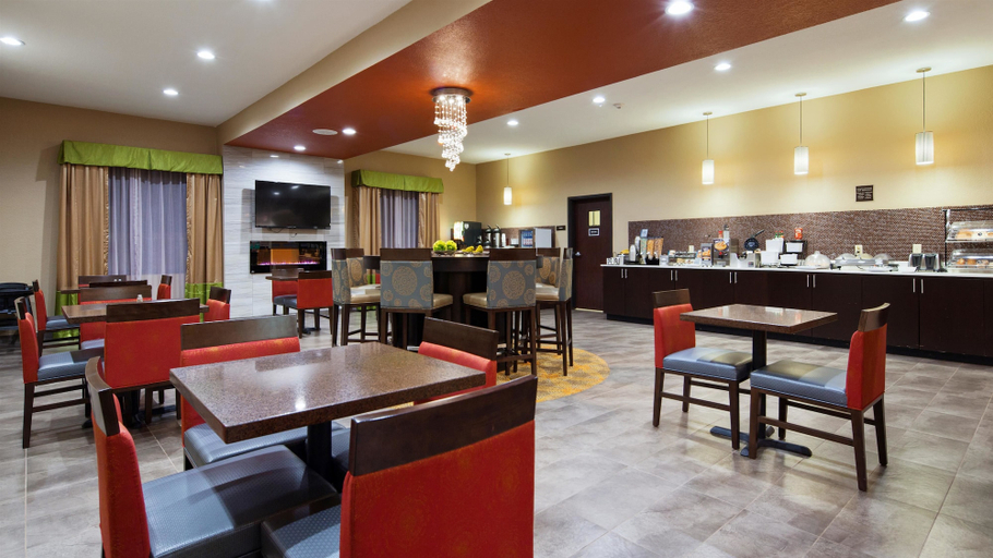 Food & Drinks 5, Best Western Plus Fairview Inn & Suites, Major