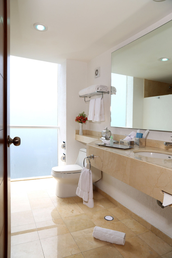 Bathroom 4, Ejecutivo Express Consulado, Guadalajara