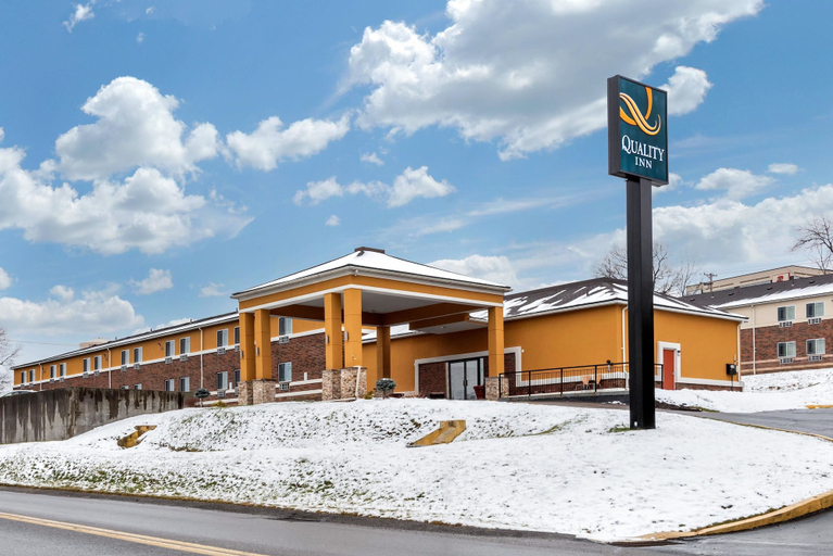 Exterior & Views 1, Quality Inn Coraopolis - Pittsburgh Airport, Allegheny