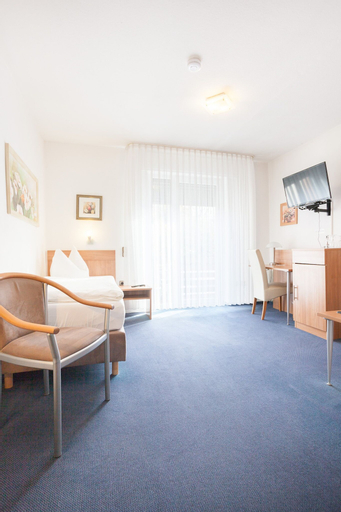 Bedroom 3, TM Hotel Dortmund Airport, Unna