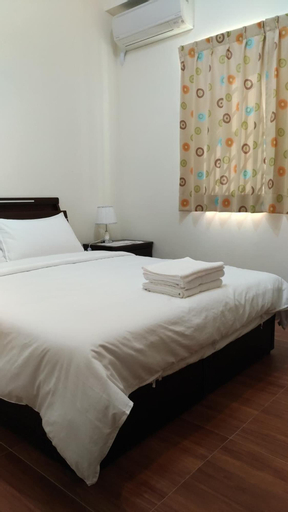 Bedroom 30