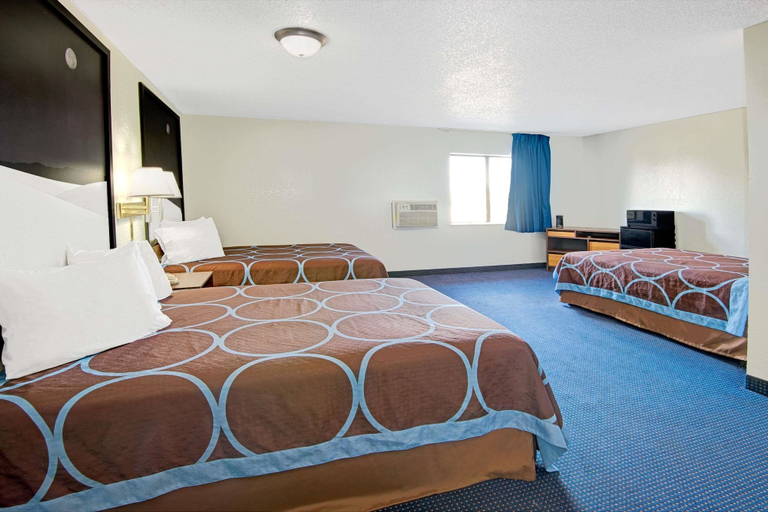 Bedroom 3, Super 8 by Wyndham Las Cruces University Area, Dona Ana