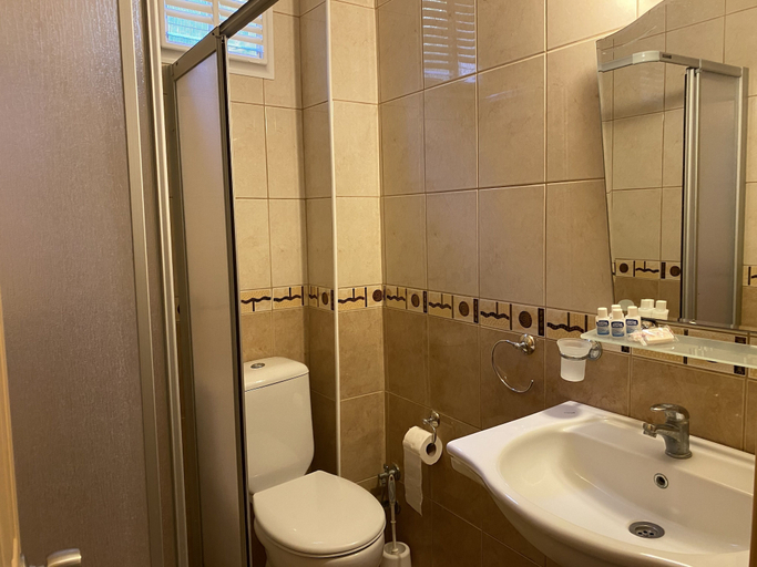 Bathroom 5, Maviev Otel, Çeşme