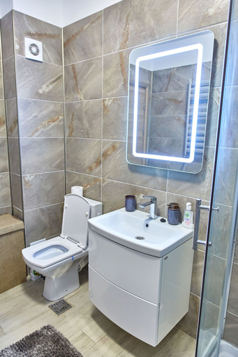 Bathroom 4, Aparthotel Ella Alezzi, Navodari