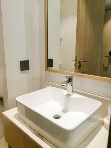 Bathroom 7