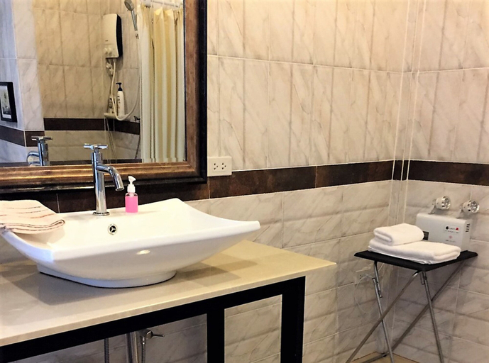 Bathroom 3, Phu View Hideaway, Kantharalak