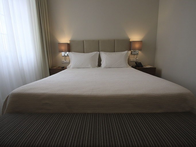 Bedroom 2, Consolata Hotel, Ourém