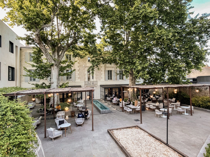 Exterior & Views 2, Le Saint Remy, Bouches-du-Rhône