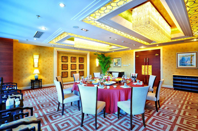Food & Drinks 5, Beijing Broadcasting Tower Hotel, Beijing