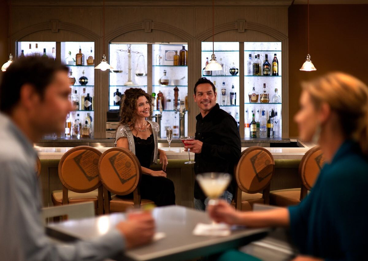 Food & Drinks 4, Hotel Parq Central, Bernalillo