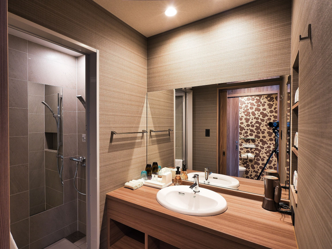Bathroom 5, Winery Hotel & Condominium HITOHANA, Furano
