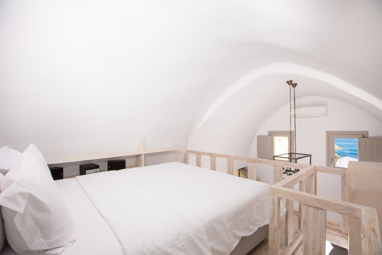 Bedroom 4, The Dream, South Aegean