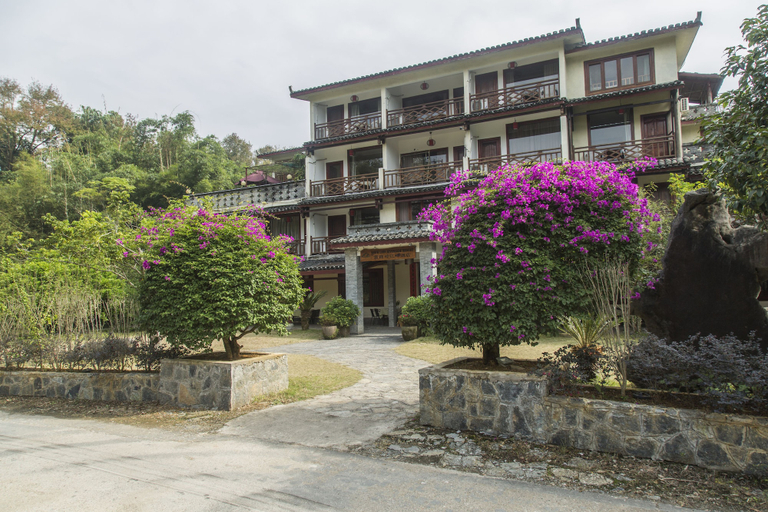 Exterior & Views 2, Snow Lion Riverside Resort, Guilin