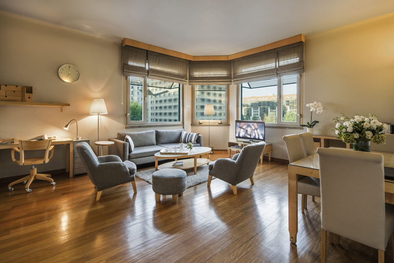 Others 5, Taxim Suites Hotel, Beyoğlu