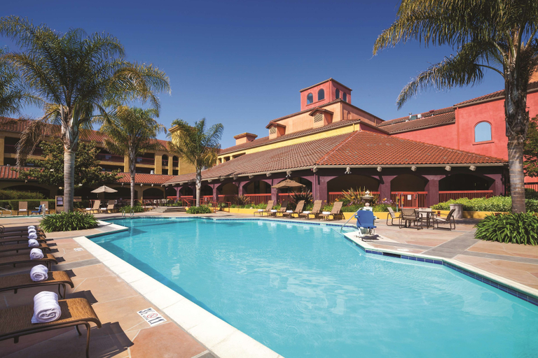 Sport & Beauty 2, DoubleTree by Hilton Sonoma - Wine Country, Sonoma