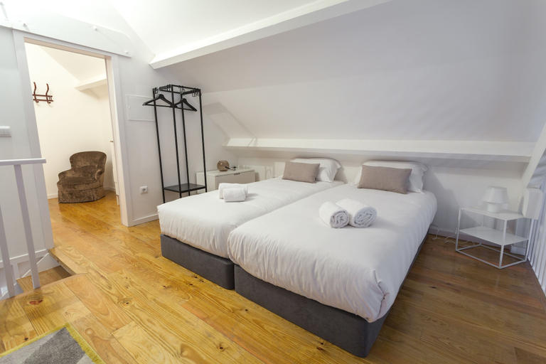 Bedroom 2, City View - Santa Catarina, Porto