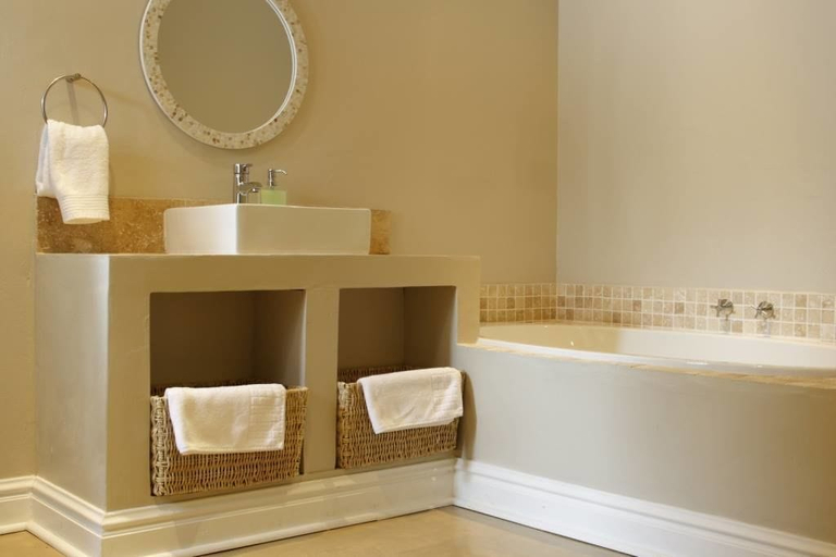 Bathroom 3, Anchors Boutique Lodge, eThekwini