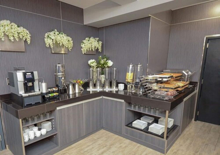 Food & Drinks 5, qp Hotels Trujillo, Trujillo