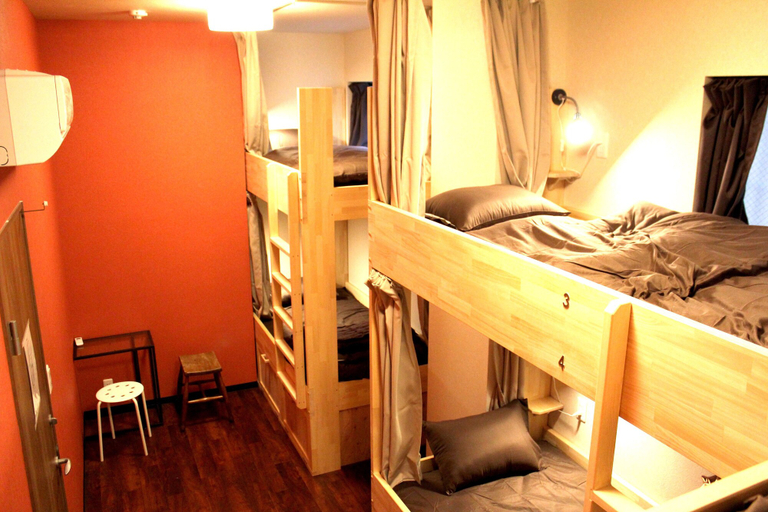 Bedroom 4, Funtoco Backpackers Namba - Hostel, Osaka