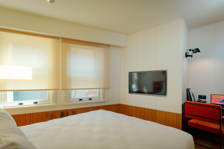 Bedroom 4, The Gift Hotel, Beyoğlu