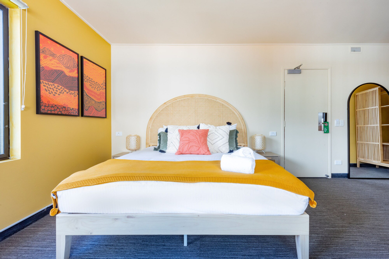 Bedroom 8