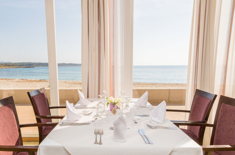 Food & Drinks 5, Hotel Club S'illot, Baleares