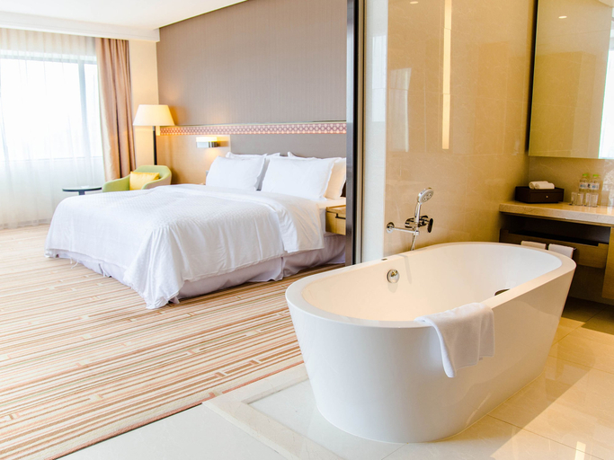 Bedroom 4, Four Points By Sheraton Guilin, Lingui, Guilin