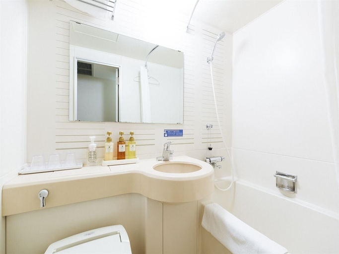 Bathroom 5, Hotel Sun White, Osaka