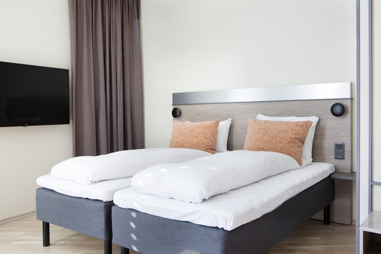 Bedroom 4, Comfort Hotel Bergen Airport Terminal, Bergen