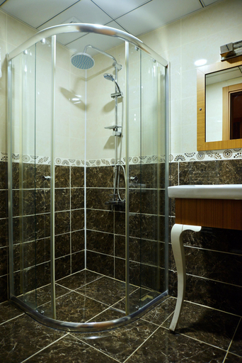 Bathroom 5, Uluhan Otel, Merkez