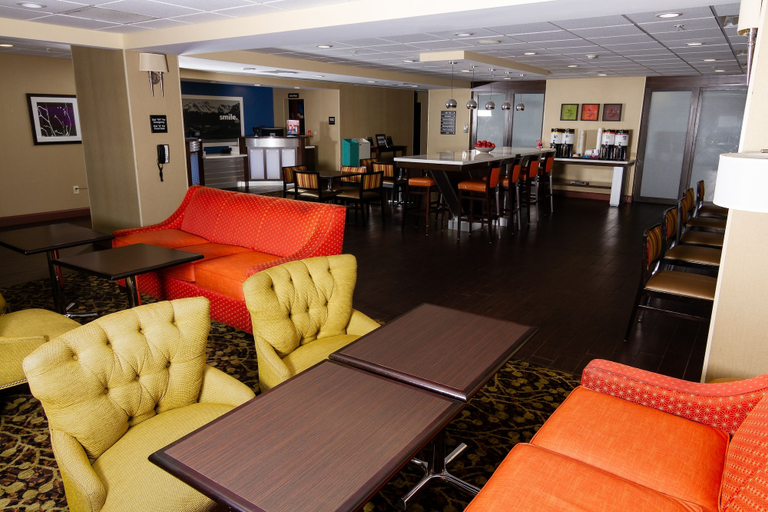 Food & Drinks 5, Hampton Inn Norco-Corona-Eastvale, Riverside