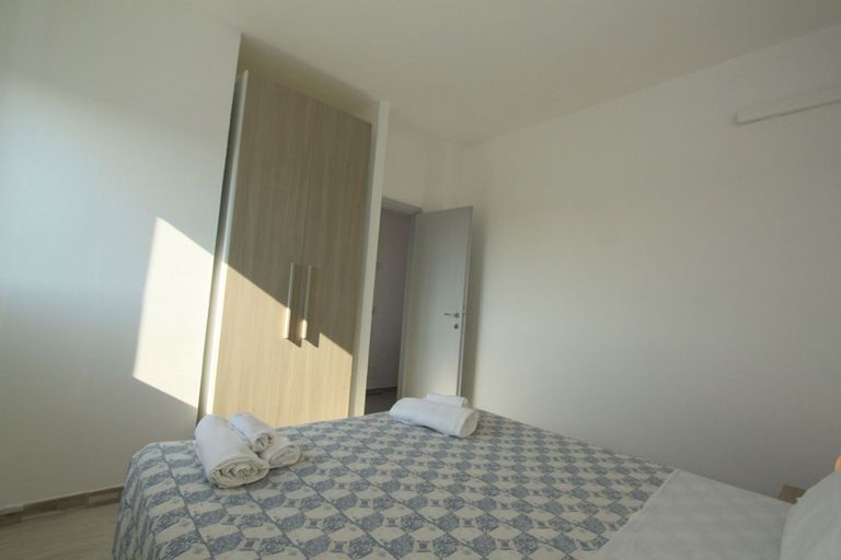 Room 2, Eco del Mare Apartments, Ferrara