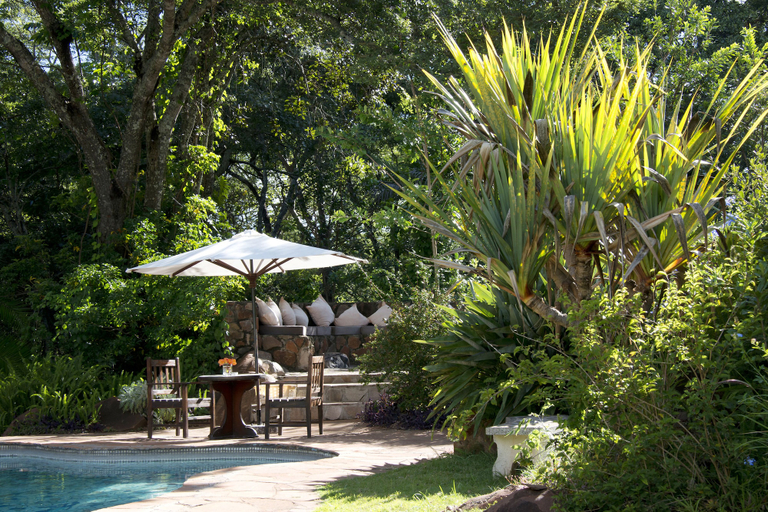 Sport & Beauty 5, Bushman Rock Safaris, Goromonzi