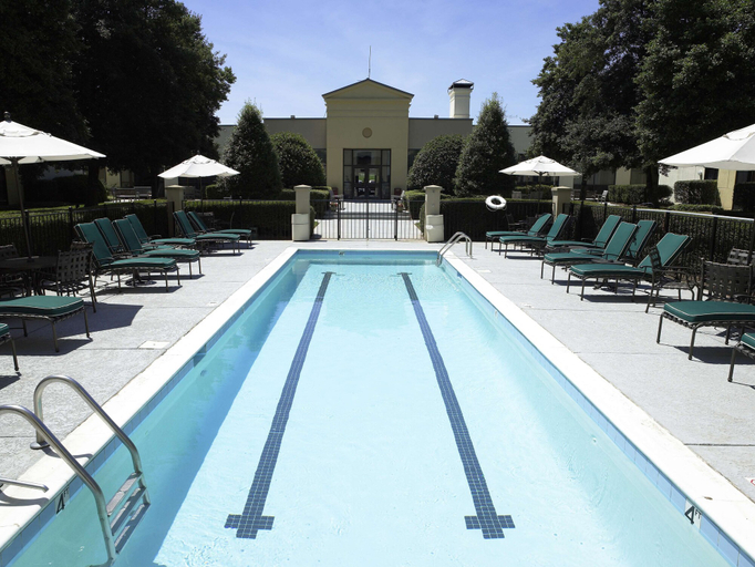 Sport & Beauty 3, DoubleTree by Hilton Charlotte Airport, Mecklenburg