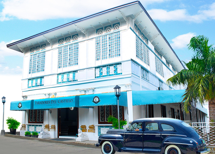 Exterior & Views 2, Paradores Del Castillo, Taal