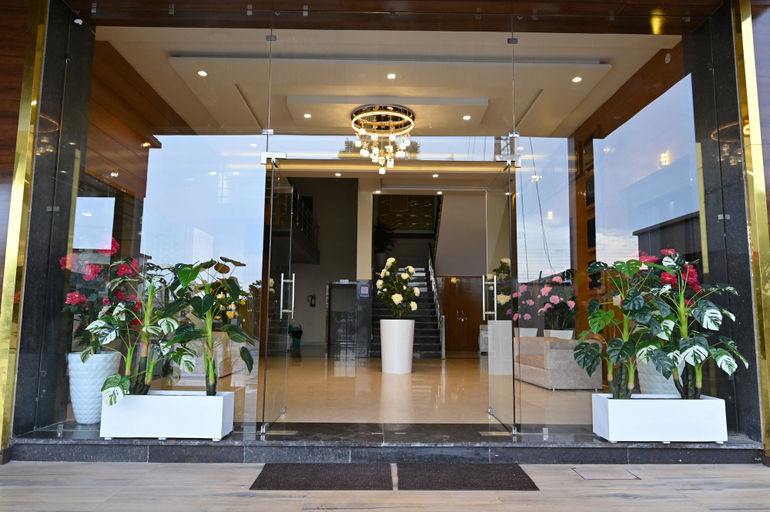 Exterior & Views 2, Hotel Vasdaa Grand, Dehradun
